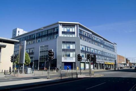 Studio to rent, Regent Street