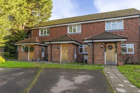 2 bedroom terraced house for sale, London Road, Uckfield