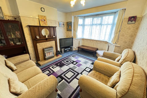3 bedroom semi-detached house for sale, Bodnant Avenue, Leicester LE5