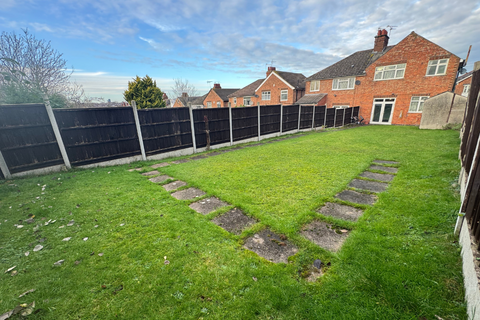3 bedroom semi-detached house for sale, Bodnant Avenue, Leicester LE5