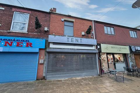 Retail property (high street) for sale, 4 Ravendale St Scunthorpe DN15 6NE