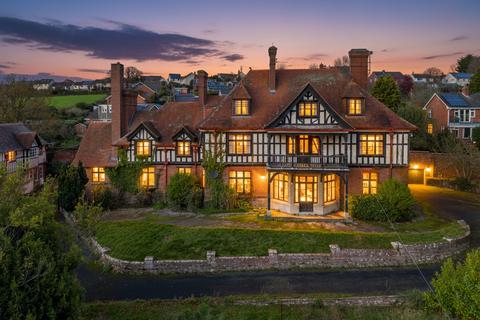 11 bedroom detached house for sale, Alexandra Road, Crediton, EX17