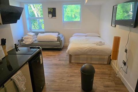 undefined, London Road, London SW16