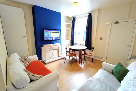 undefined, City Road, Nottingham NG7