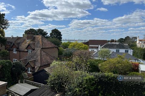 2 bedroom maisonette to rent, Havelock Court, Warsash, Southampton, SO31