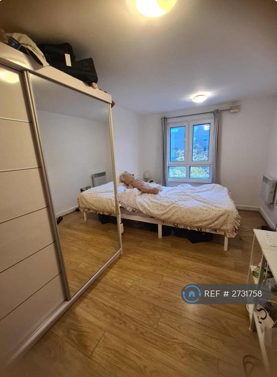 Bedroom 1 (With Ensuite)