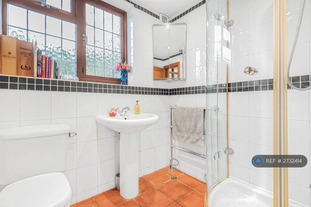 Rear Shower Room