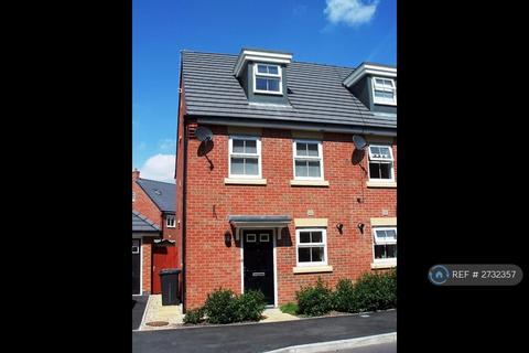 3 bedroom terraced house to rent, Lingwell Park, Widnes, WA8