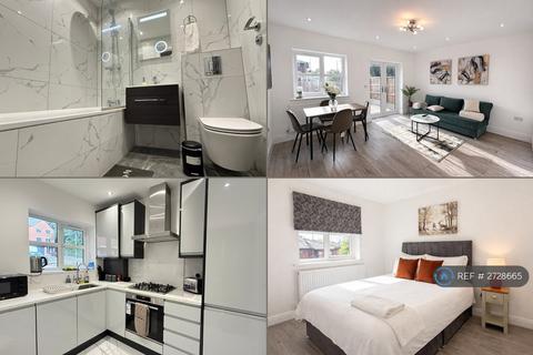 undefined, Crescent Drive, Aldershot, GU12