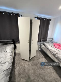 3 bedroom flat to rent, Hounslow, Hounslow, TW4