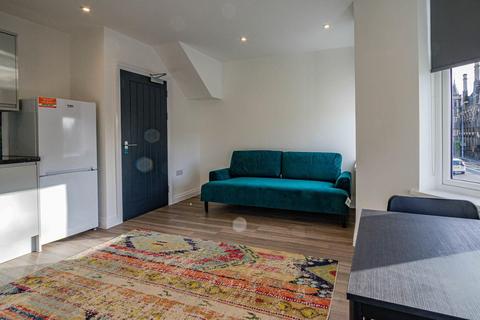 2 bedroom private hall to rent, Colum Road, Cardiff CF10