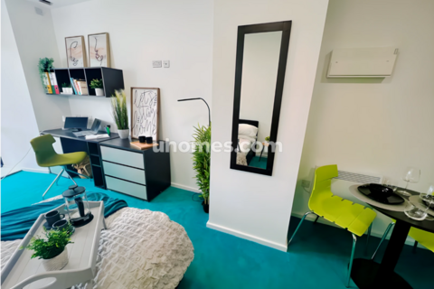 undefined, Nebula 211, 20, Egerton Street, Sheffield, South Yorkshire S1 4JX