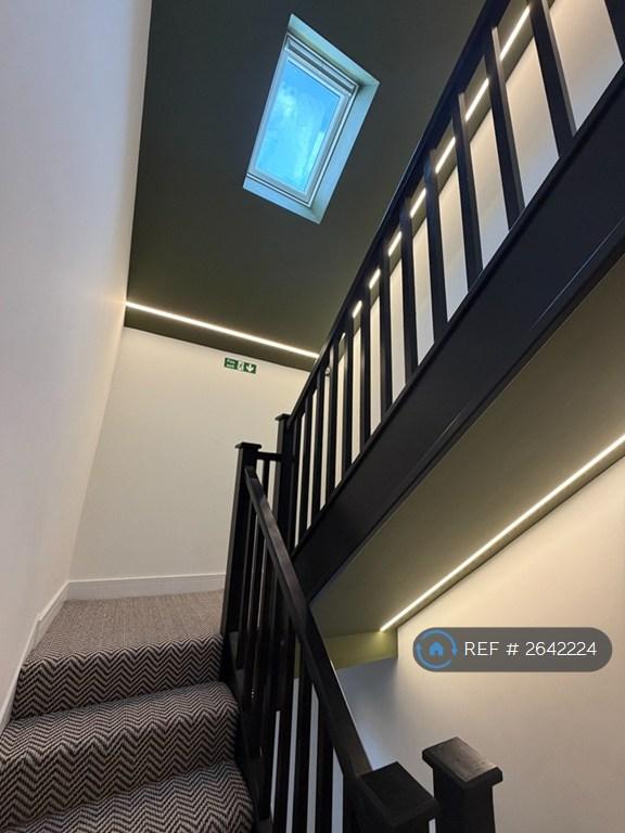 Hallway To Room 6