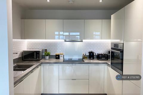 2 bedroom flat to rent, Madeira Street, London E14, E14