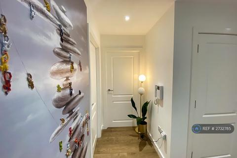2 bedroom flat to rent, Madeira Street, London E14, E14