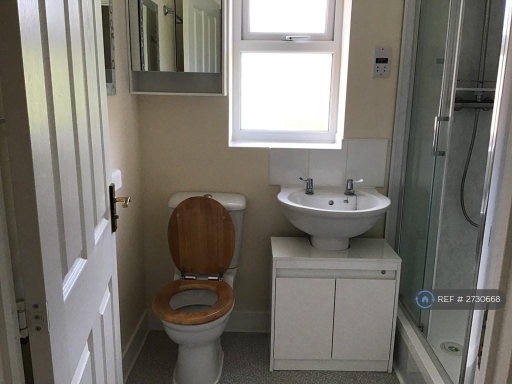 Family Bathroon