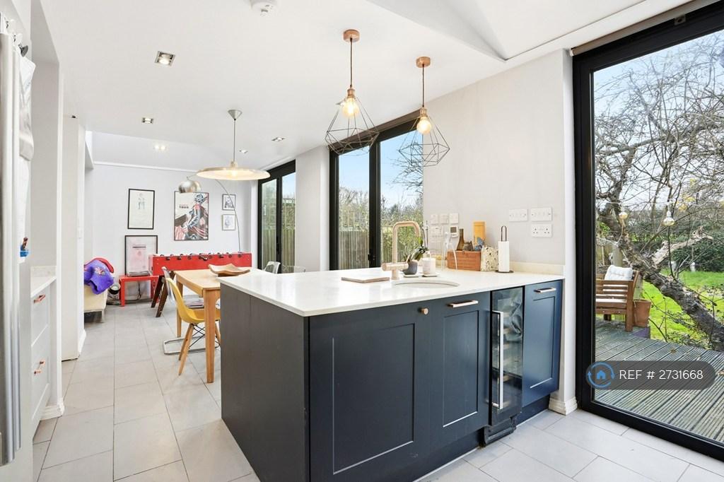Open Kitchen Dining