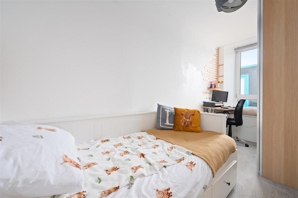 44 Gardeners Street012.JPG