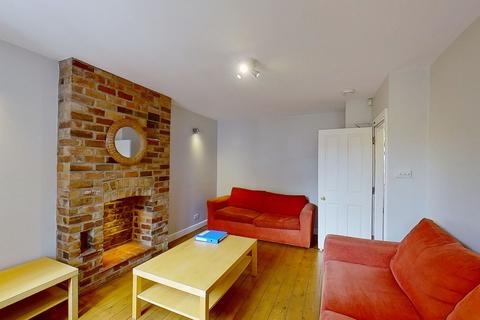 6 bedroom house to rent, Balfour Road, Nottingham NG7
