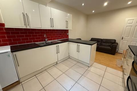 undefined, Milverton Road, Manchester M14