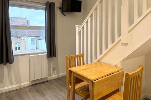 1 bedroom flat to rent, Chichele Road, London NW2