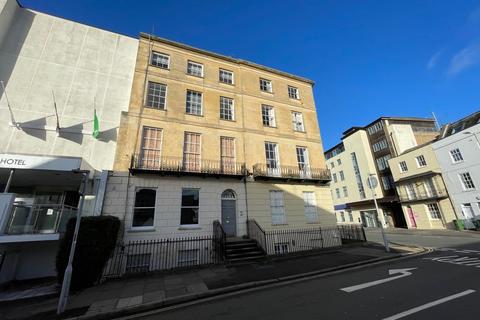 undefined, Hopeholm, 6 Wellington Street