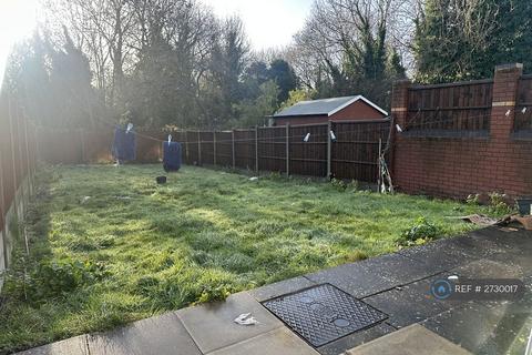 3 bedroom end of terrace house to rent, Burnel Road, Birmingham, B29