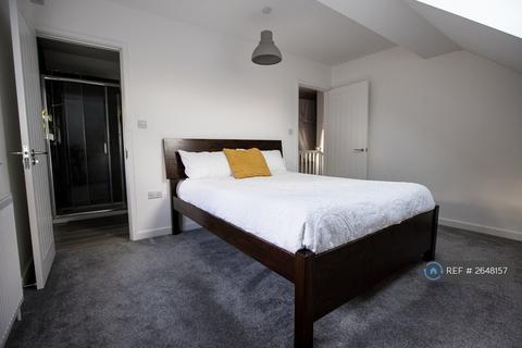 undefined, Parkside Gardens, Coulsdon, CR5