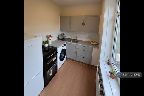2 bedroom flat to rent, Corstorphine, Edinburgh, EH12