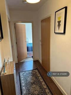 1 bedroom flat to rent, Clarence Avenue, Ilford, IG2