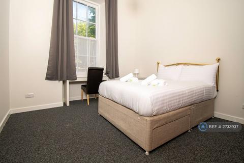 2 bedroom flat to rent, Cessnock Street, Glasgow, G51