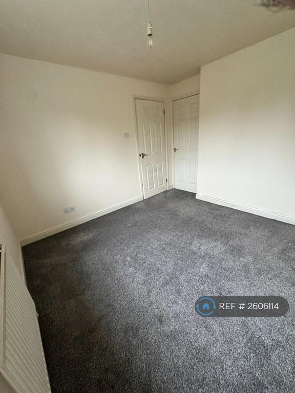 Bedroom2 2