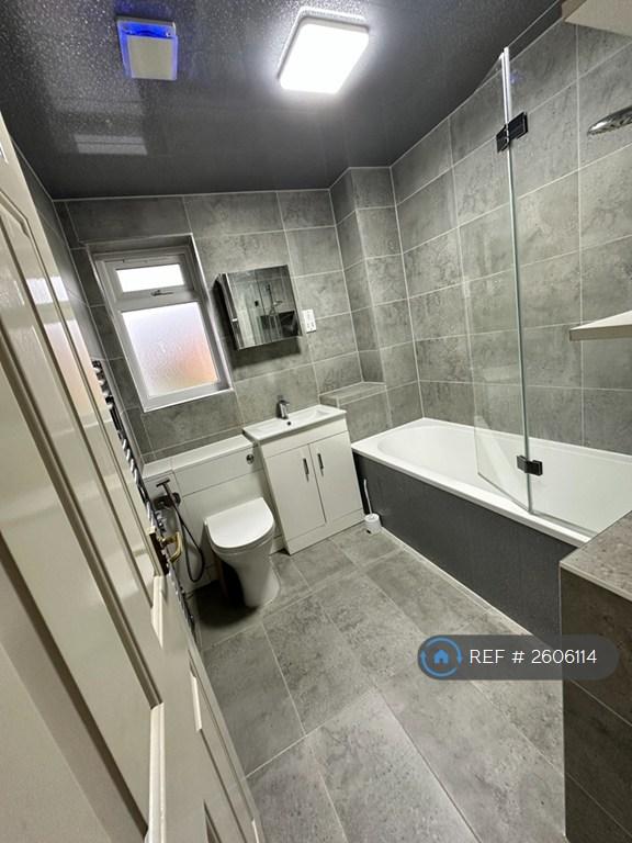 Familybathroom