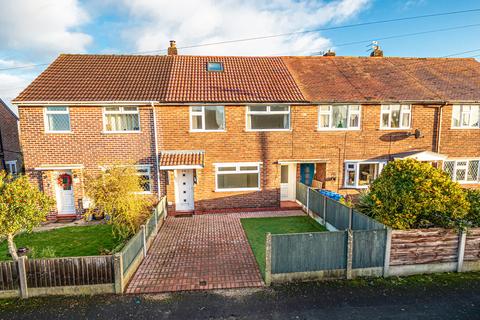 4 bedroom terraced house for sale, Shaftesbury Gardens, Flixton, Manchester, M41