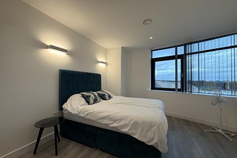 1 bedroom flat to rent, Harlequin Avenue