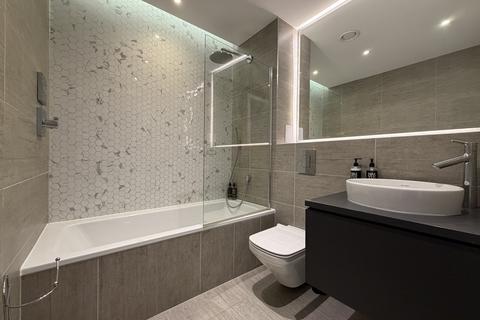 1 bedroom flat to rent, Harlequin Avenue