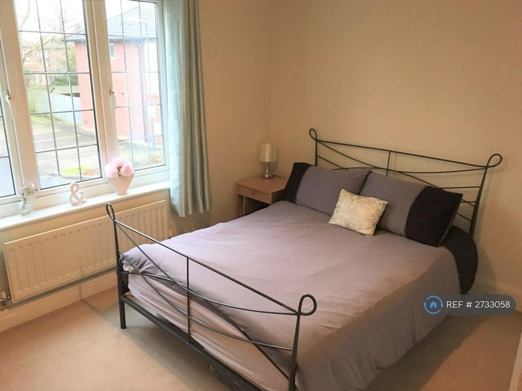 2nd Bedroom