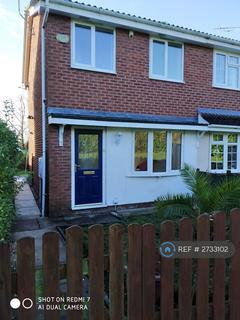 2 bedroom semi-detached house to rent, Poplar Close, Winsford, CW7