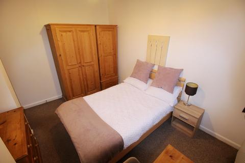 undefined, Flat 4, 23 The Avenue, Lincoln, Lincolnshire, LN1 1PD