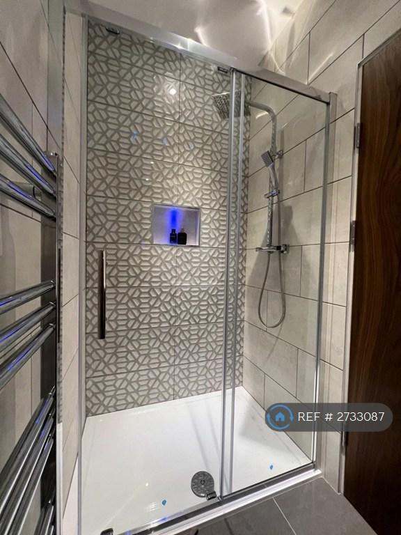 Double Shower