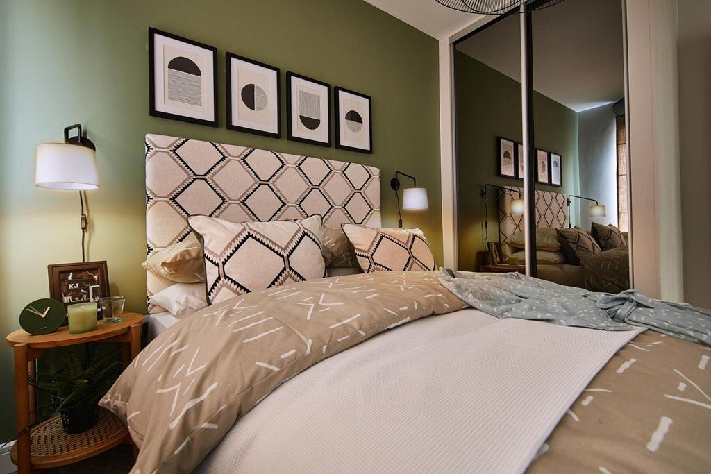Perfect guest bedroom for family and friends to...