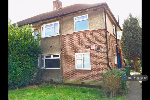 undefined, Eversley Avenue, Barnehurst, DA7