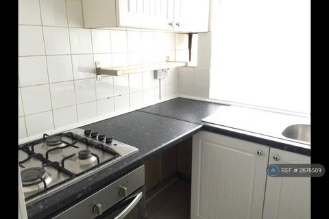 undefined, Eversley Avenue, Barnehurst, DA7