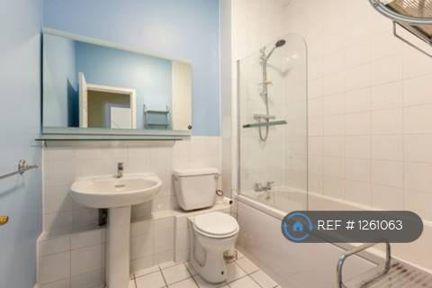 1 bedroom flat to rent, Rotherhithe Street, London, SE16