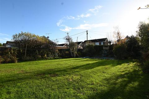 Land for sale, Delfzul Road, Canvey Island SS8