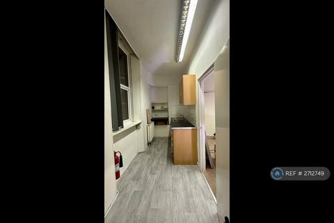 1 bedroom flat to rent, George Street, Halifax, HX1