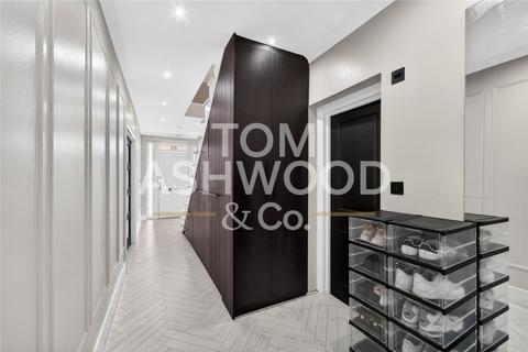4 bedroom end of terrace house for sale, Melford Avenue, Leftley Estate, Barking, IG11