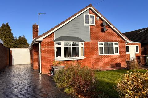 3 bedroom detached house for sale, Baslow Close, Bloxwich, Walsall, WS3