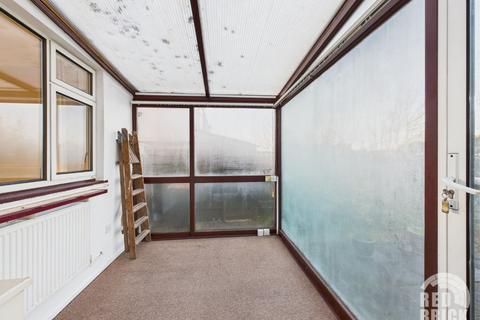 3 bedroom semi-detached house to rent, Gaveston Road, Coventry, CV6
