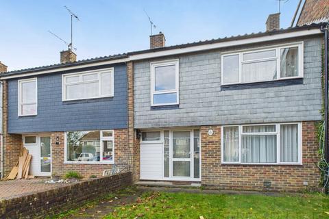 undefined, Savernake Walk, Crawley RH10